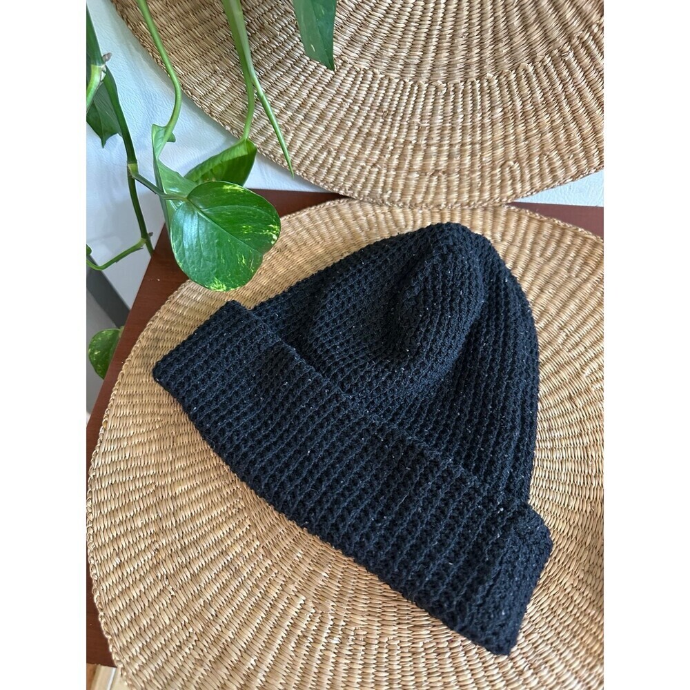 Black Waffle Knit Beanie Hat